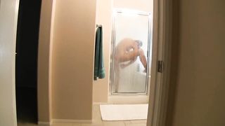 Zoey Holloway - Son Spies on MOM Showering