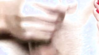 A welcome Handjob Party to her Boyfriend Feeling Good