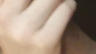 European MILF Gives A Great handjob relaxing session