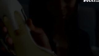 Ebony goddess shows her perfect feet - teaser