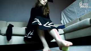 Amazing bare feet of a naughty girl! (foot teasing, barefoot tease, sexy feet, sexy soles and toes)