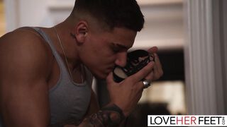 1, 2 Sniff on my Shoe